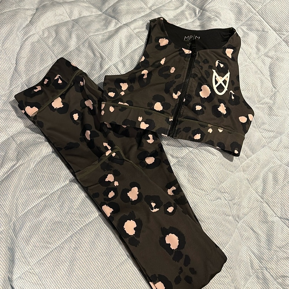 Mink pink yoga pants and bra set